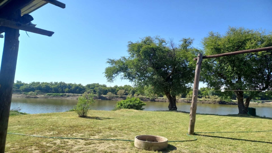 0 Bedroom Property for Sale in Bothaville Rural Free State